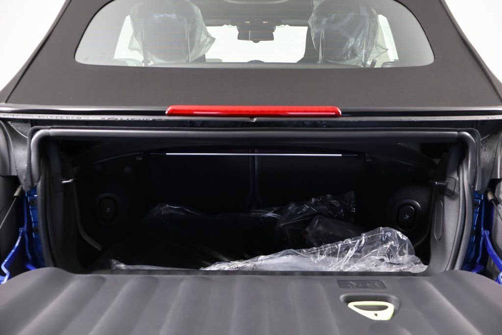 2026 MINI Convertible Base - Photo 8