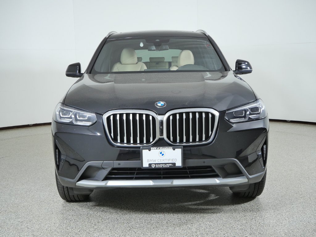 Certified Used 2024 Jet Black BMW xDrive30i image 3