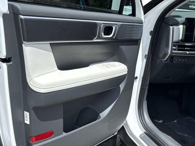 New 2027 White Hyundai SEL image 8
