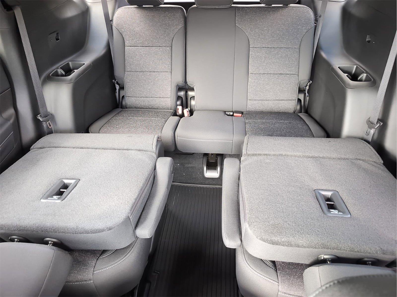 2026 Chevrolet Traverse LT - Photo 15