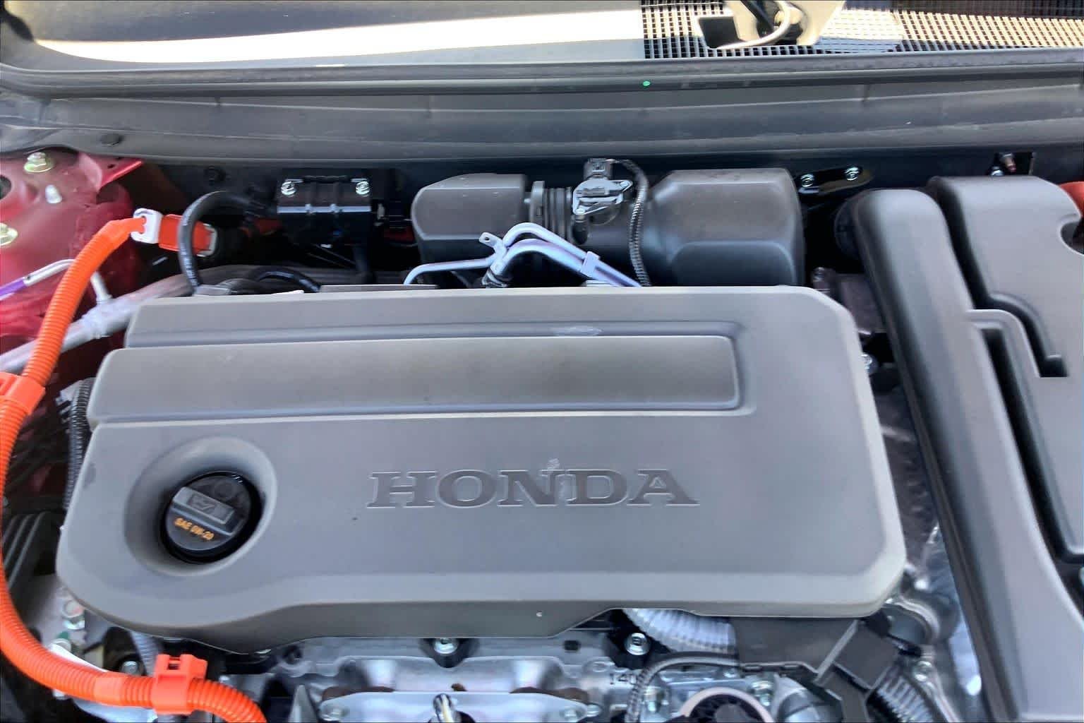 Used 2026 Radiant Red Metallic Honda EX-L image 32