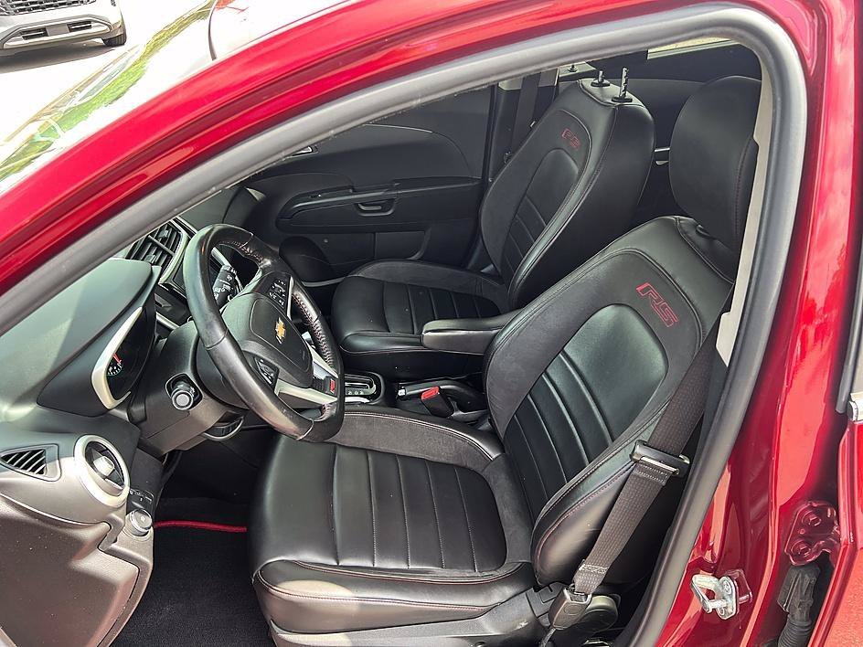 Used 2017 Cajun Red Tintcoat Chevrolet Premier image 13