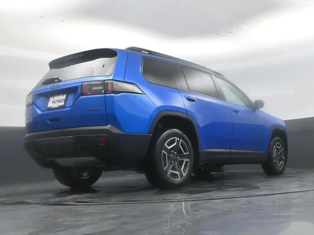 New 2026 Hydro Blue Pearl-Coat Exterior Paint Jeep Laredo image 42