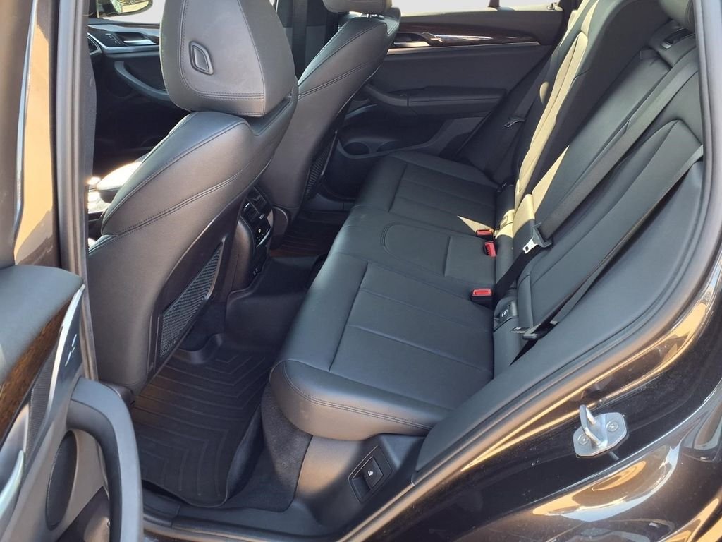 Used 2020 Dark Graphite BMW xDrive30i image 24