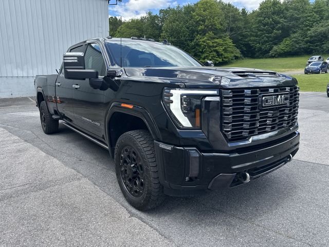 Used 2024 Black GMC Denali Ultimate image 11