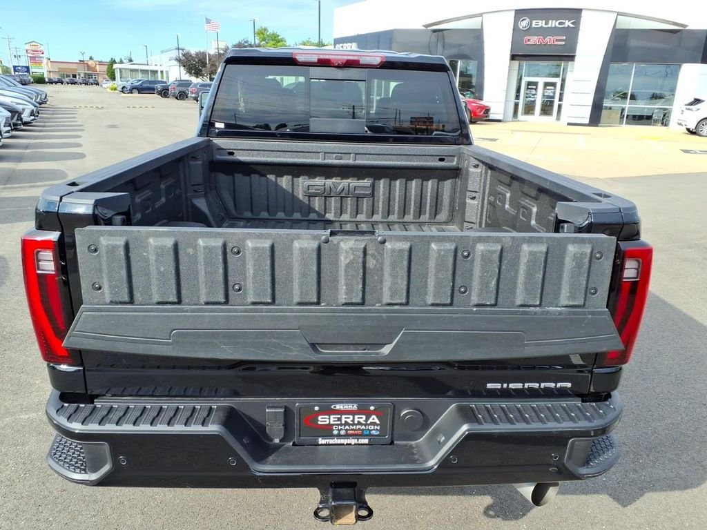 Used 2025 Onyx Black GMC Denali image 13