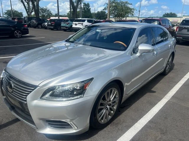 Used 2015 Silver Lexus 460 L image 2