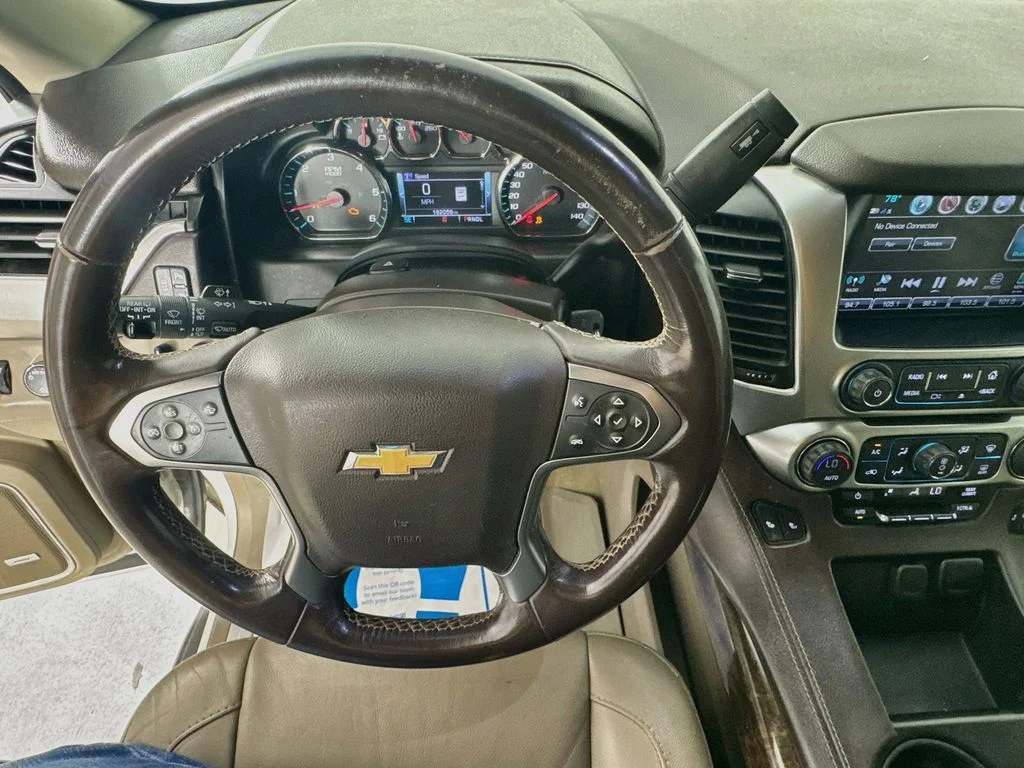 Used 2018 Iridescent Pearl Tricoat Chevrolet LT image 13