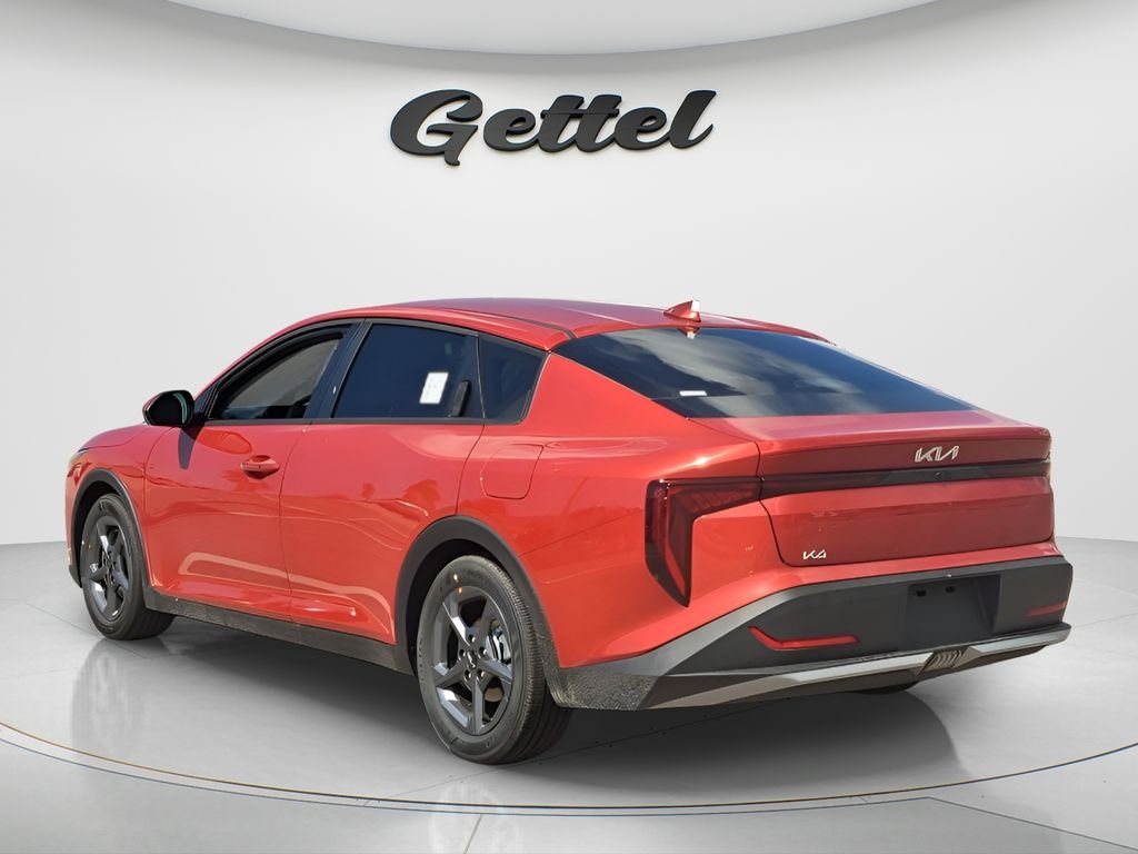 2025 Kia K4 LXS - Photo 7