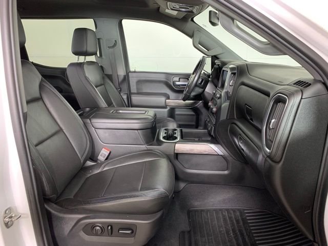 Used 2020 White Chevrolet LTZ image 24