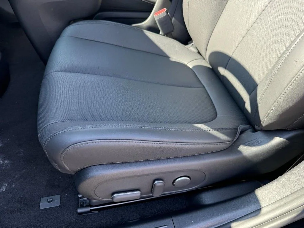 2025 Hyundai IONIQ 5 SEL - Photo 13