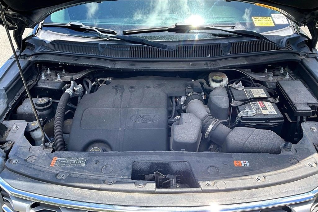 Used 2017 Gray Ford Limited image 9