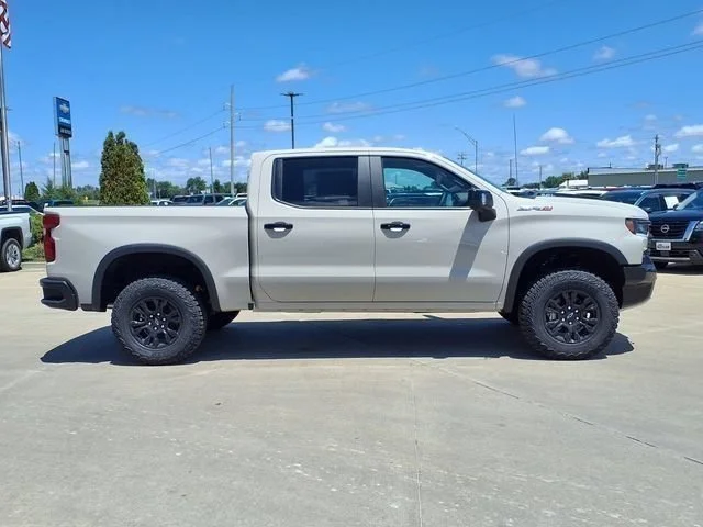 New 2026 White Sands Chevrolet ZR2 image 18