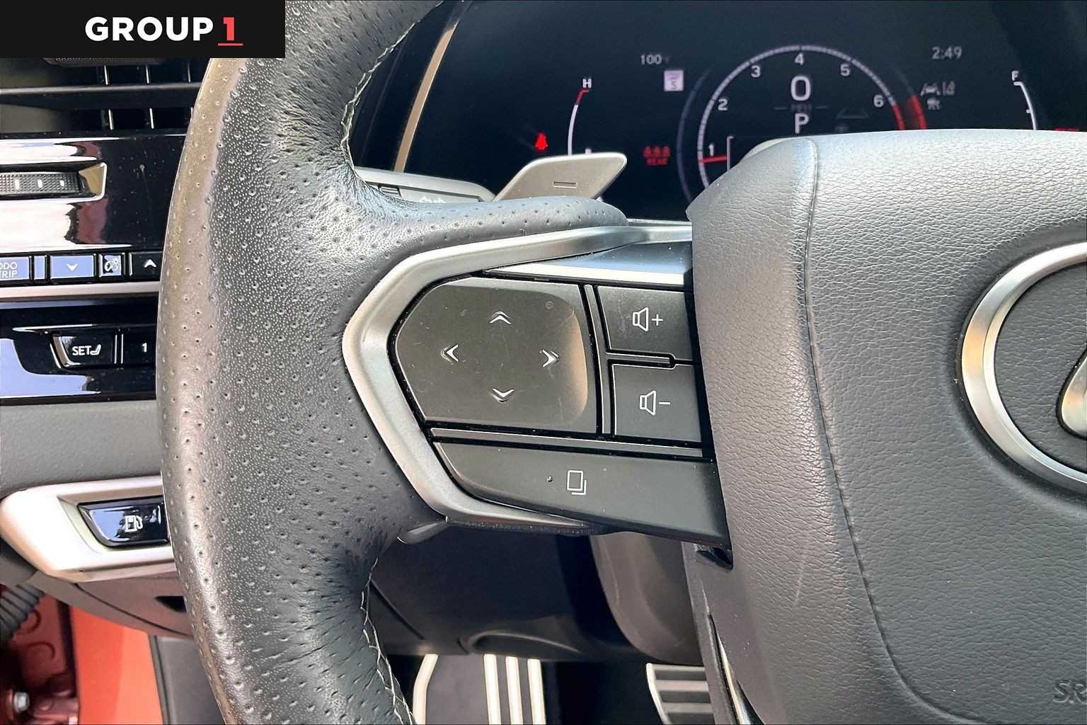 Used 2024 Copper Crest Lexus F SPORT Handling image 21