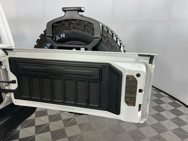 2023 Jeep Wrangler 4-Door Rubicon 392 - Photo 26