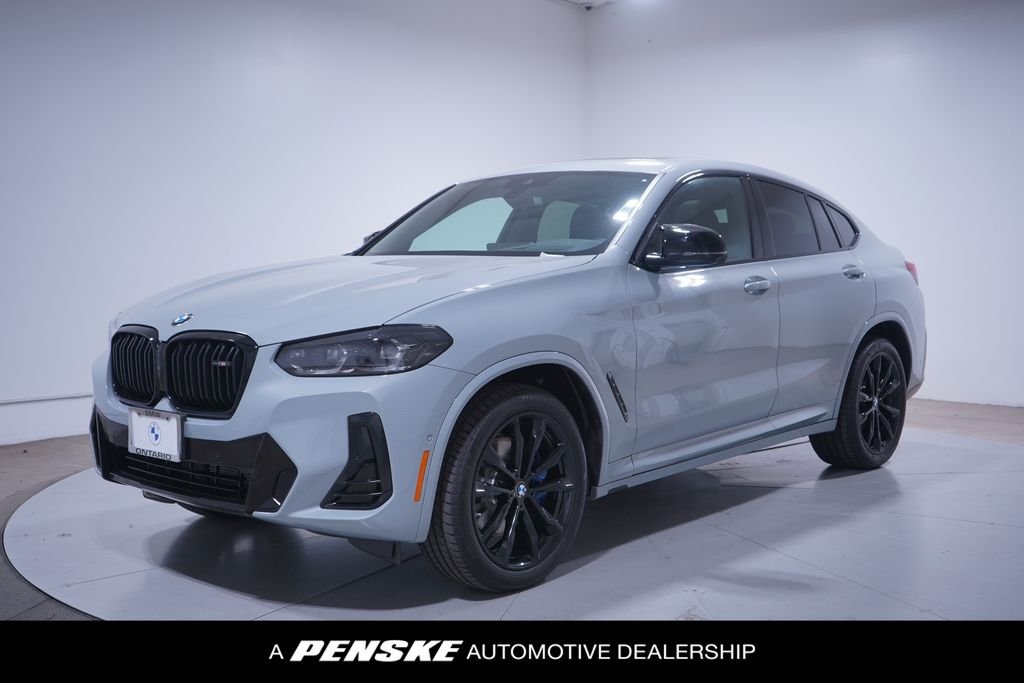 2025 BMW X4 M40i's photo