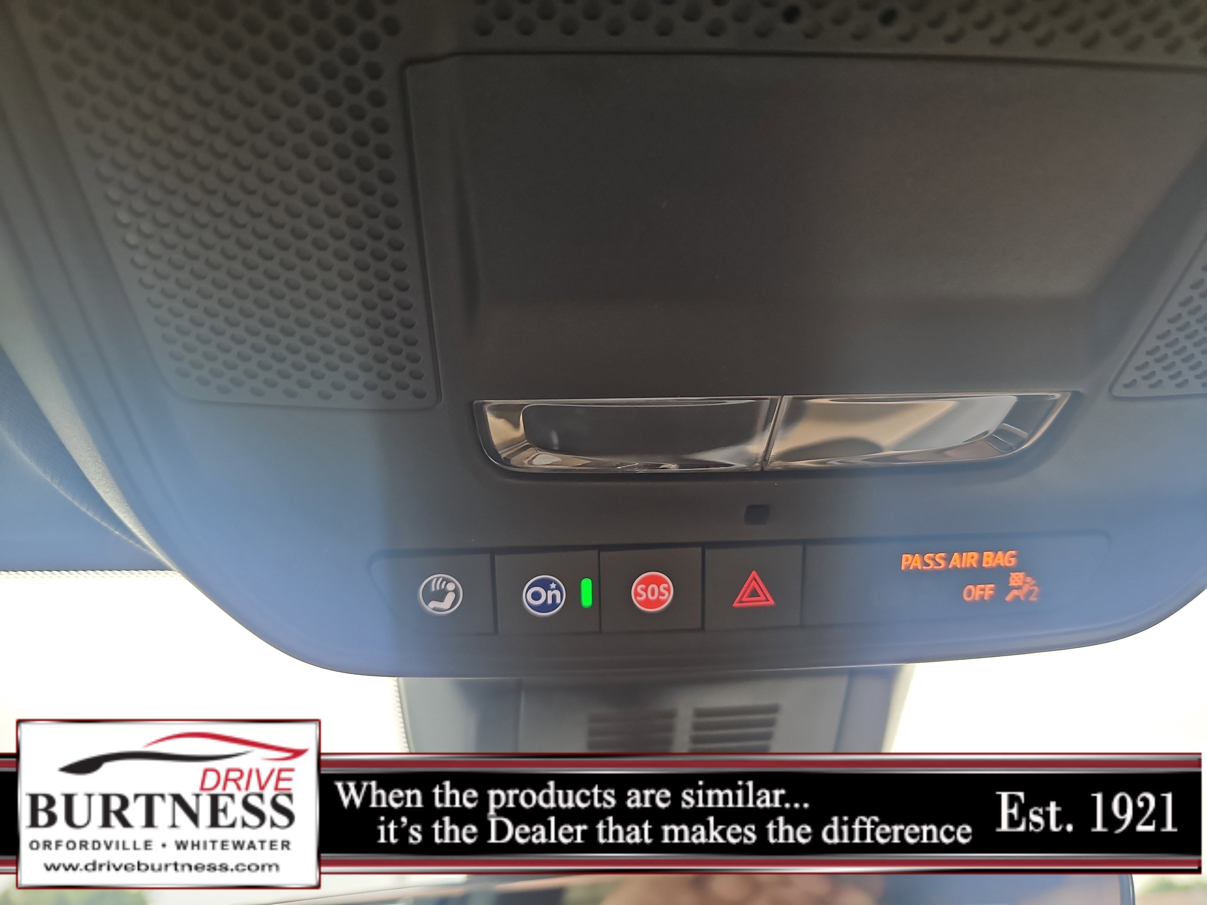 2026 Chevrolet Equinox ACTIV photo 2