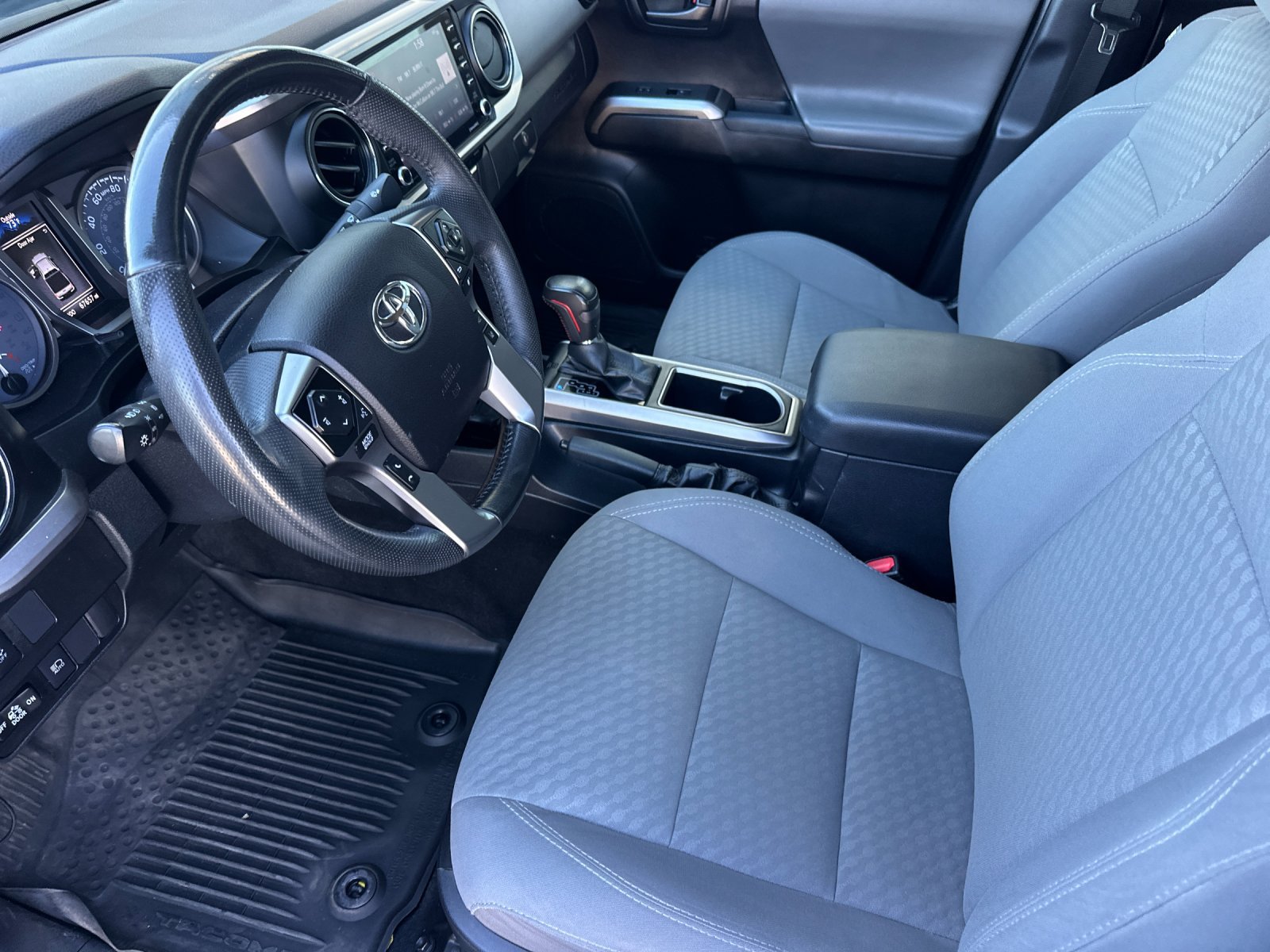 Used 2021 Magnetic Gray Metallic Toyota SR5 image 10