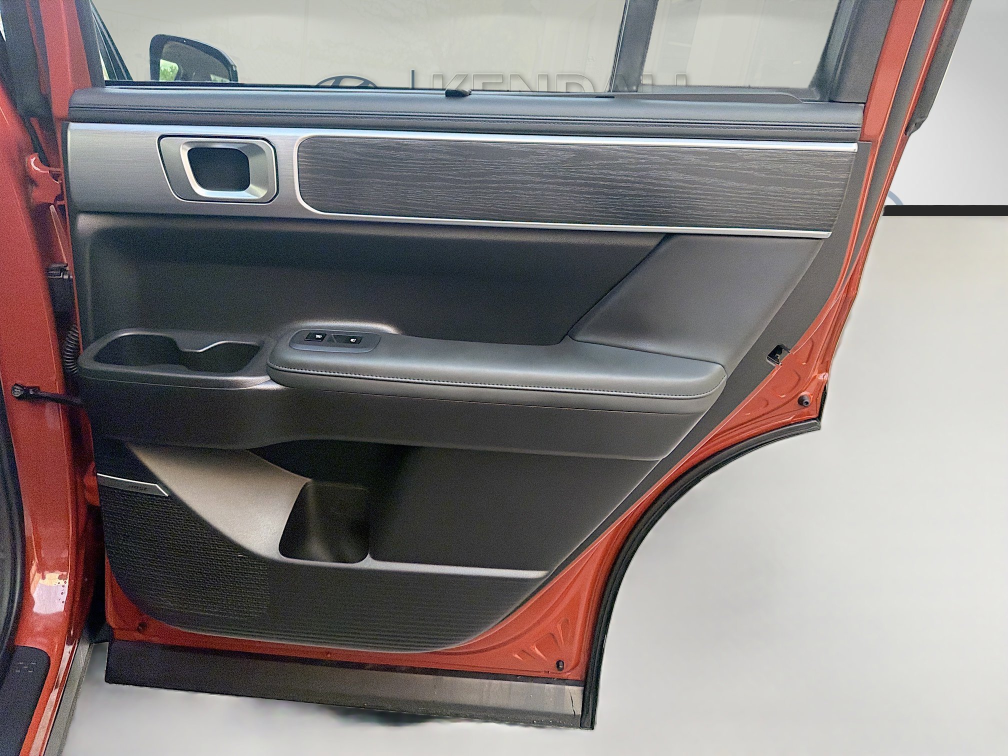 2025 Hyundai Santa Fe Limited - Photo 30