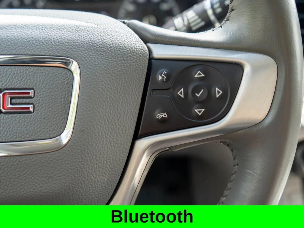 Used 2018 Silver GMC SLE-2 image 20