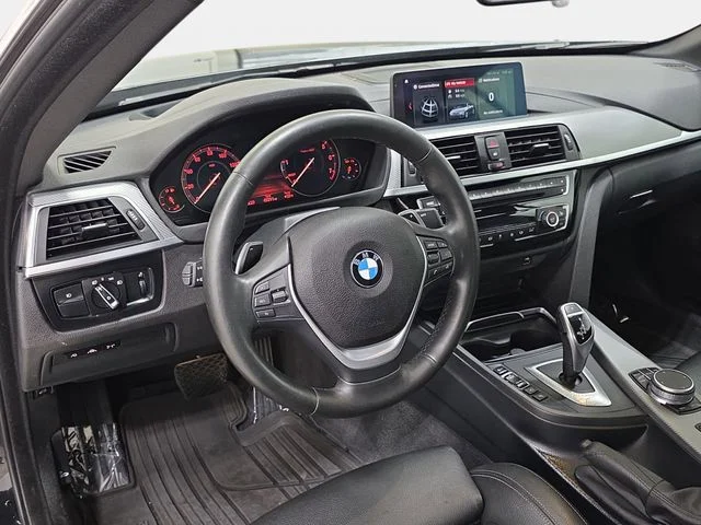 Used 2020 Black Sapphire Metallic BMW 440i xDrive image 16