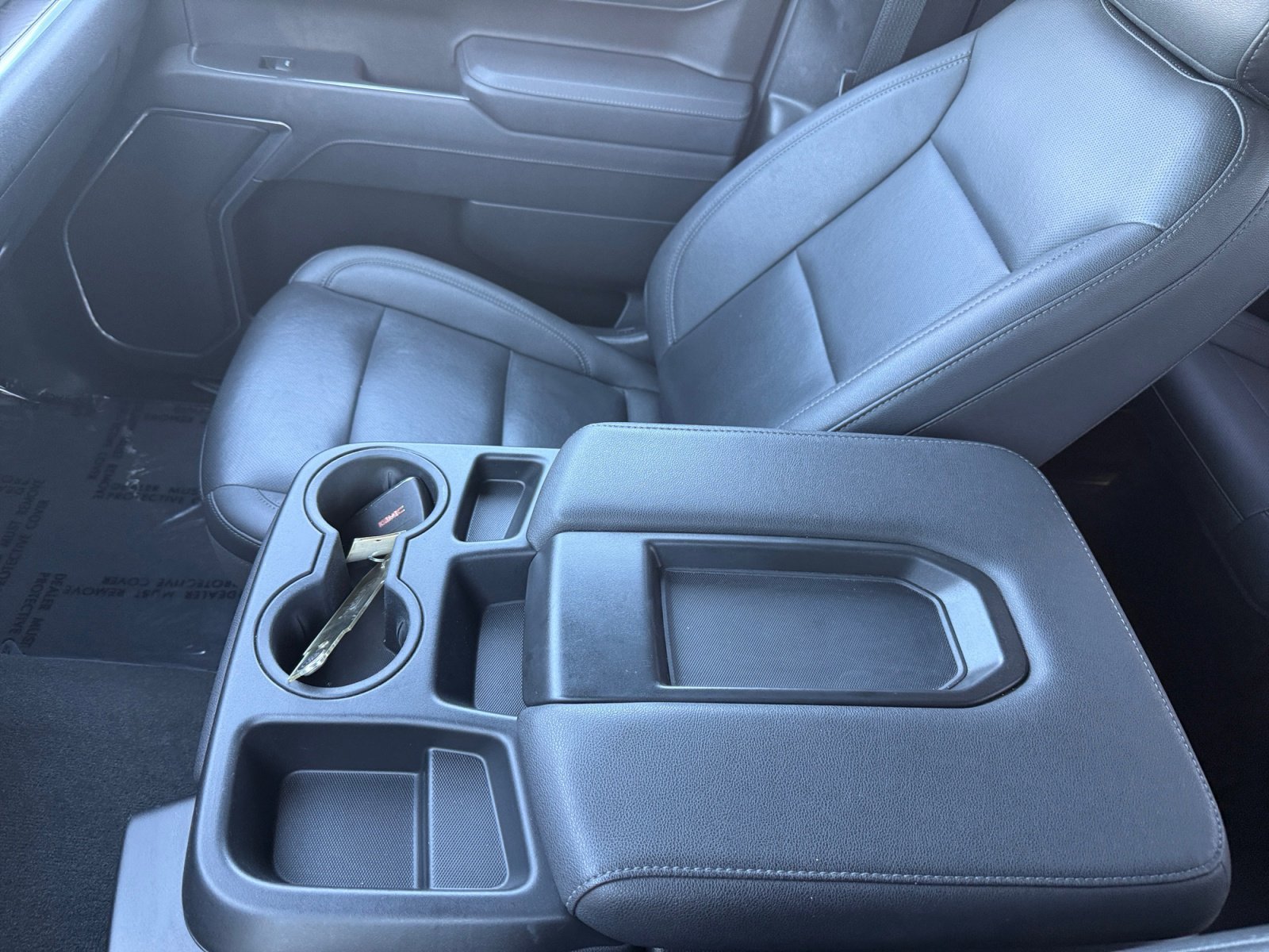 Used 2025 Summit White GMC SLT image 14