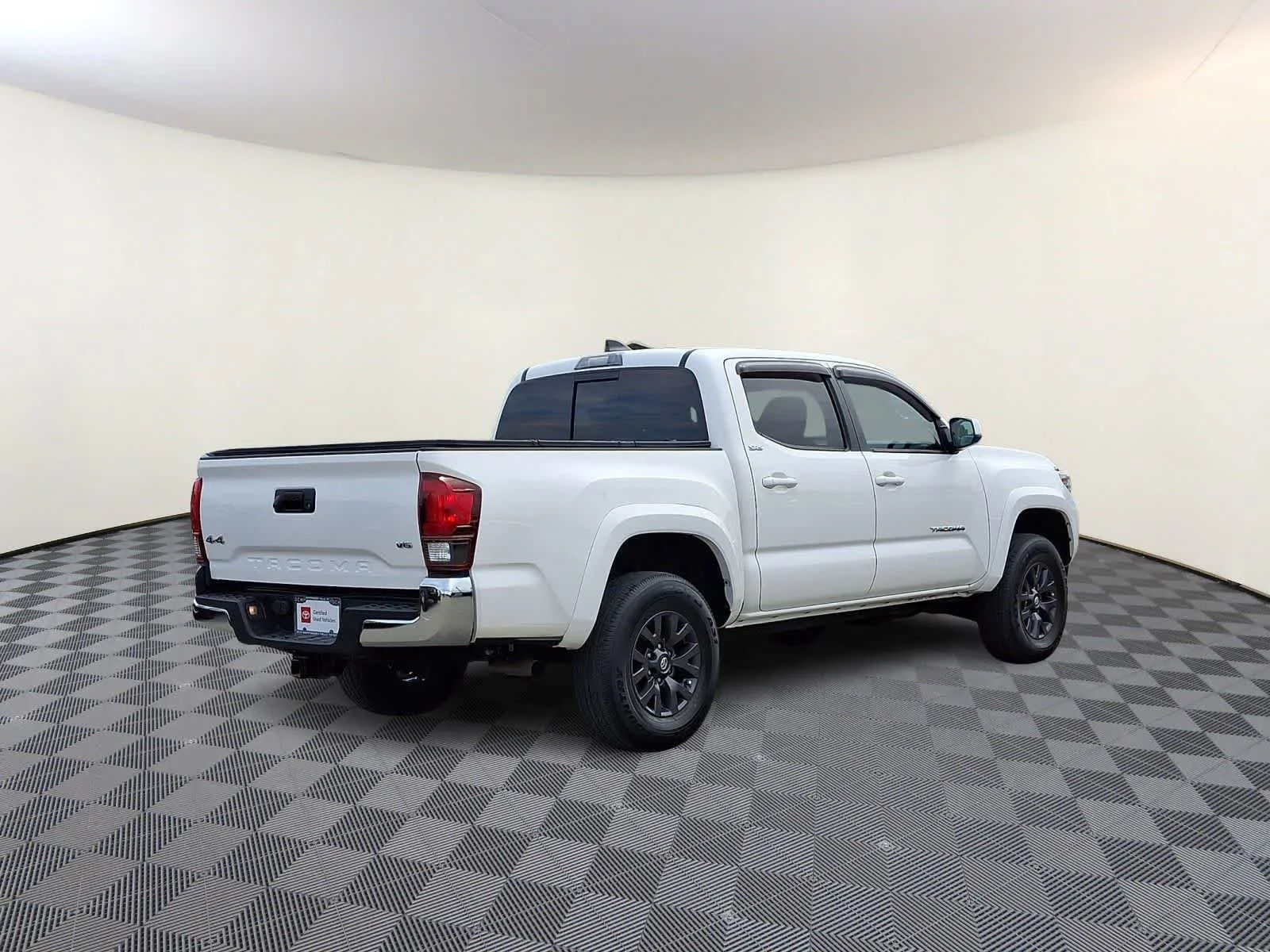 Certified Used 2023 Ice Cap Toyota SR5 image 6