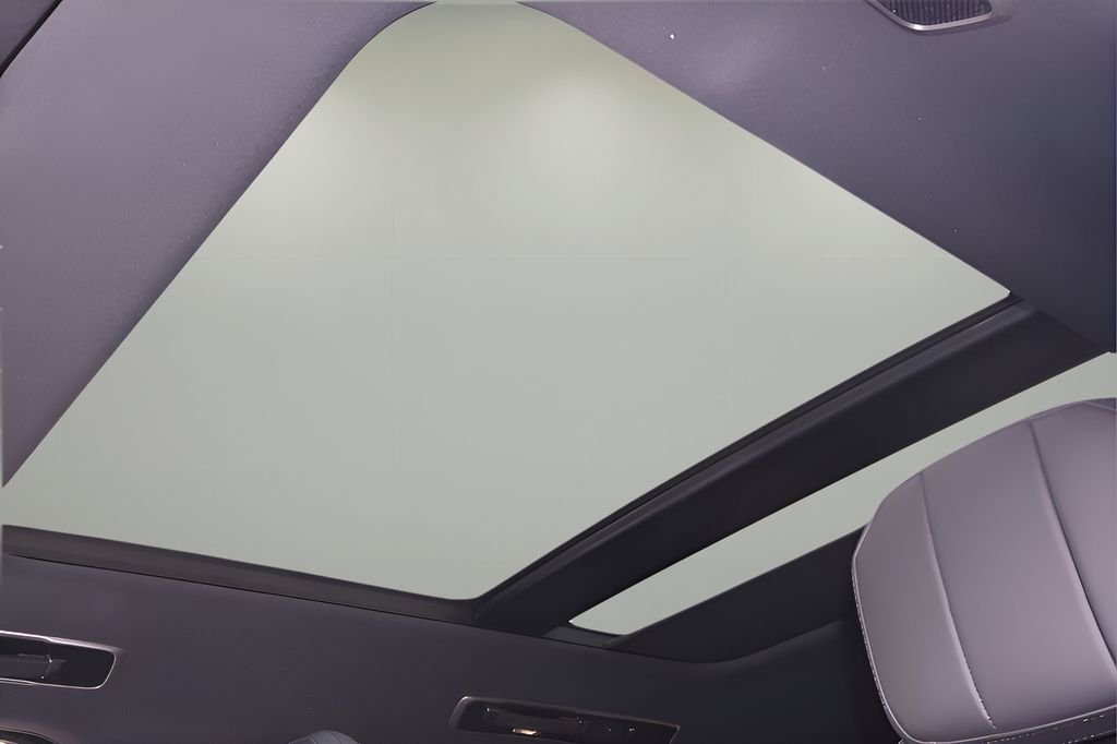 New 2026 Fuji White Land Rover SE image 26
