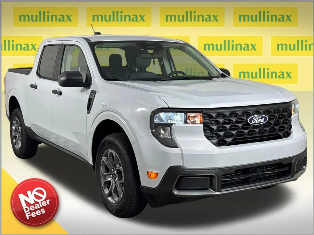 New 2026 White Ford XLT image 1
