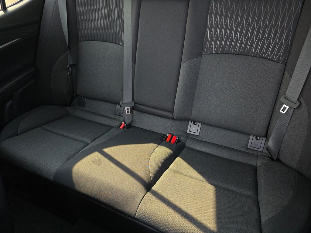 Used 2025  Toyota LE image 19