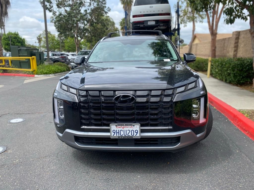 Used 2023 White Hyundai Limited image 2