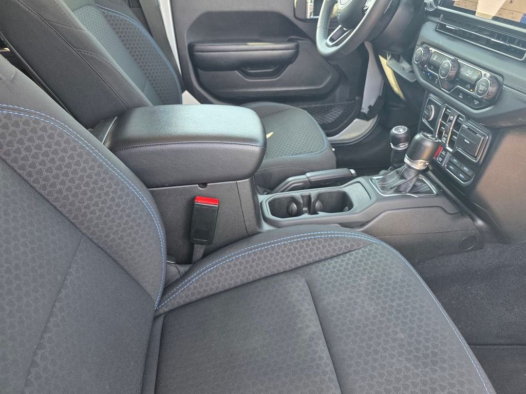 Used 2024 Silver Jeep Rubicon 4xe image 21