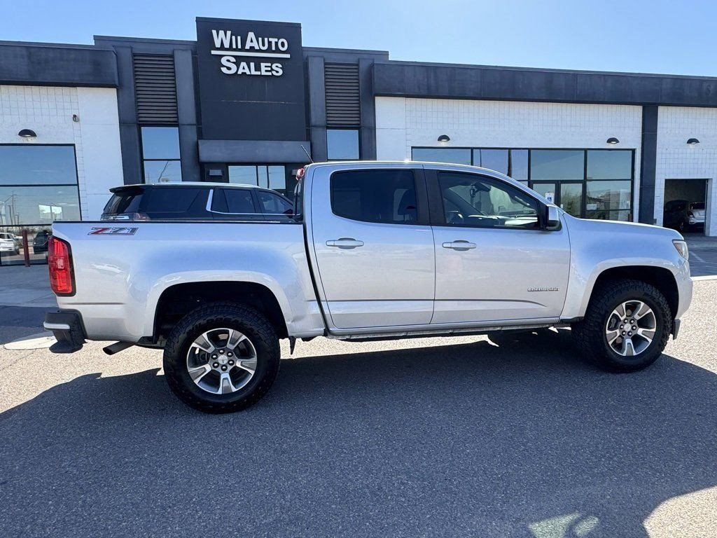 2019 Chevrolet Colorado Z71 photo 2