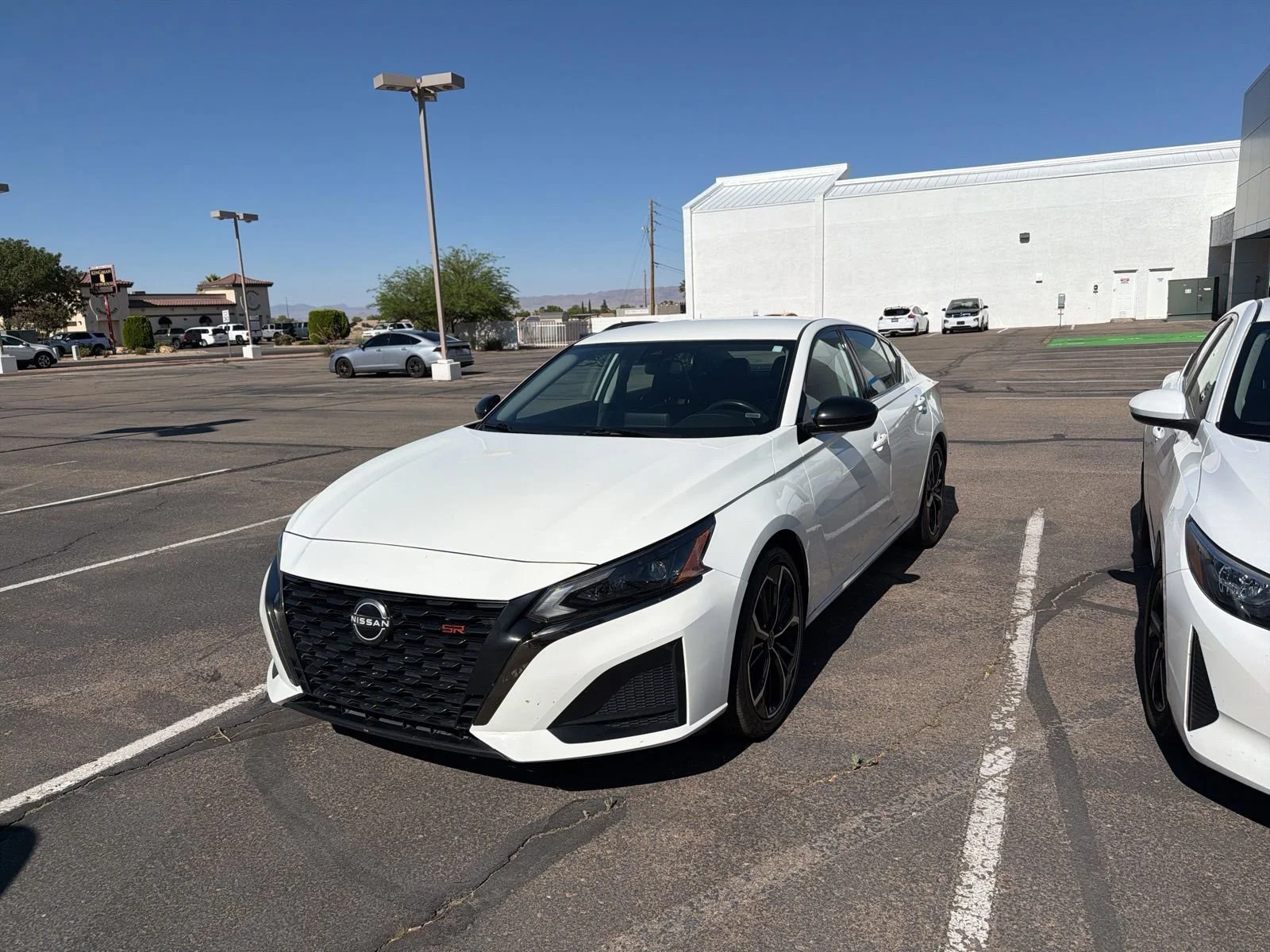 2024 Nissan Altima 2.5 SR's photo