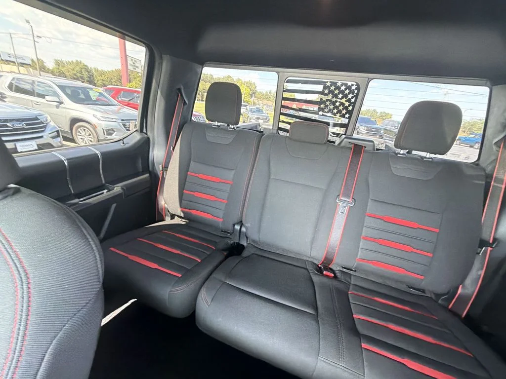 Used 2017 Black Ford XLT image 27