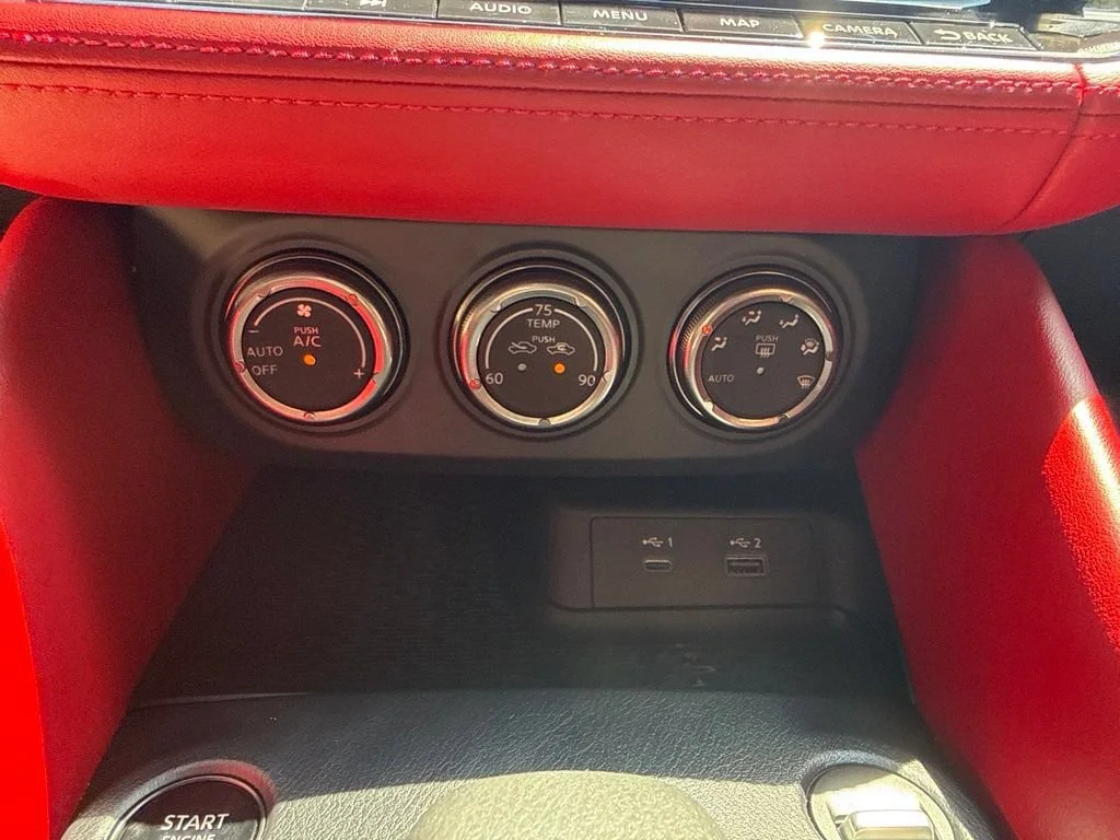 Used 2025 Black Nissan Performance image 20