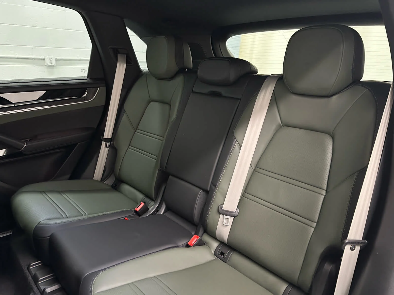 Used 2025 Quartzite Grey Metallic Porsche S image 16