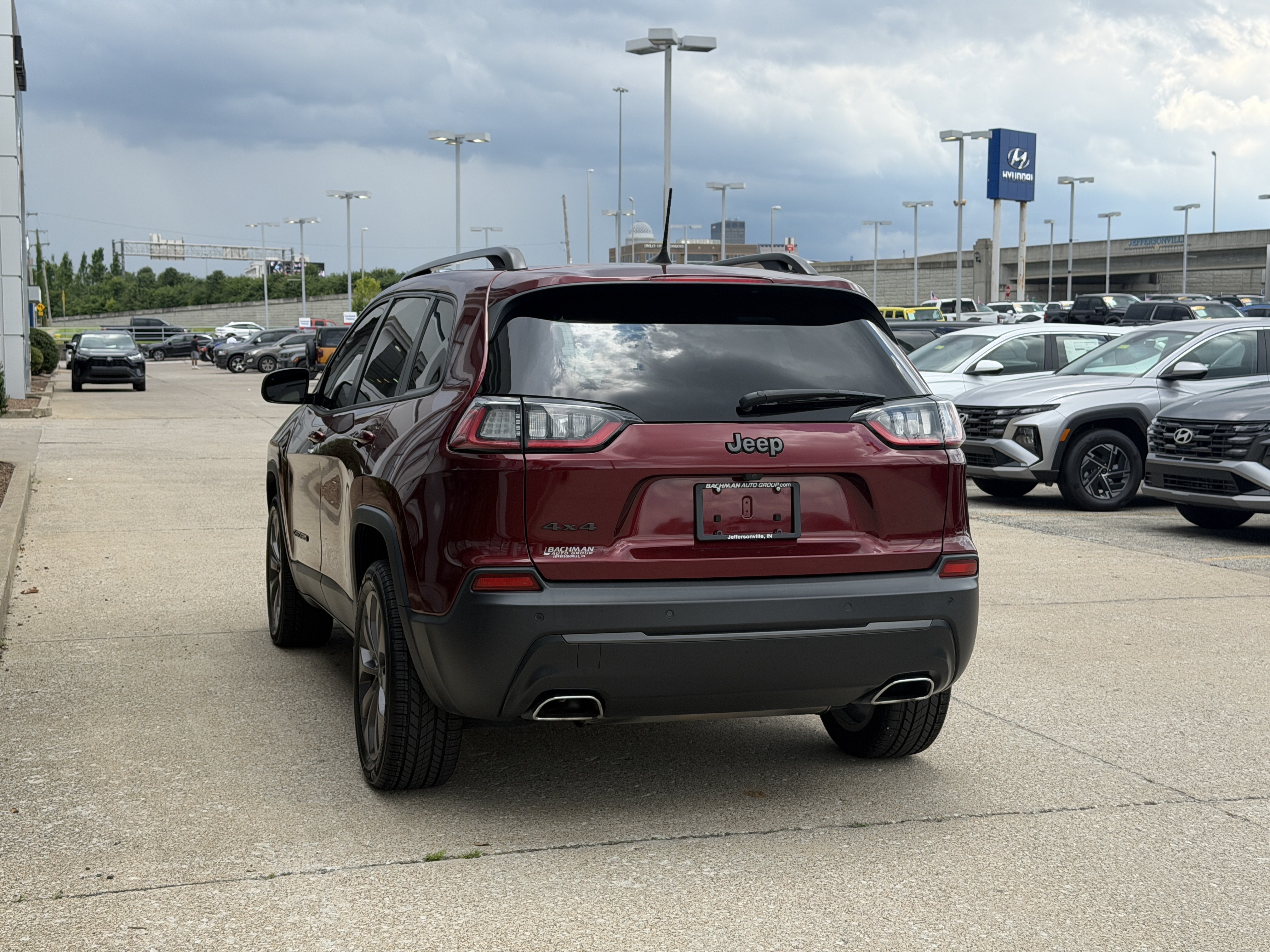 Used 2021 Velvet Red Pearlcoat Jeep 80th Anniversary image 8