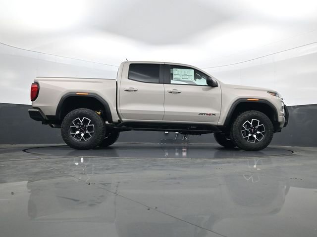2026 GMC Canyon AT4X - Photo 24