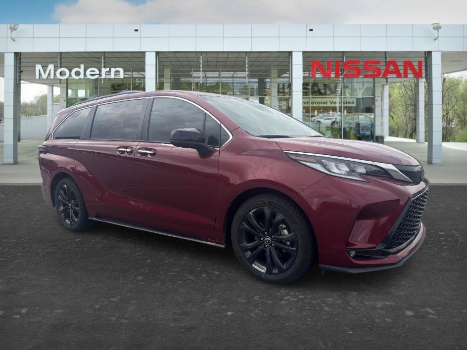 Used 2022 Ruby Flare Pearl Toyota XSE image 7
