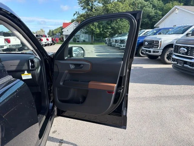 New 2026 Shadow Black Ford Outer Banks® image 24