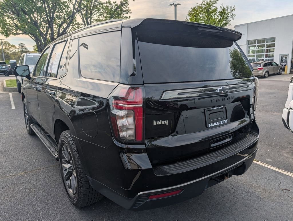Used 2022 Black Chevrolet Z71 image 6