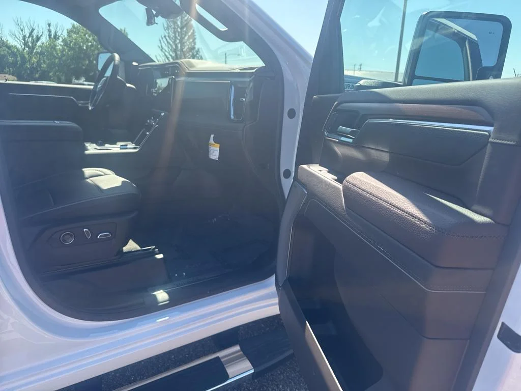 2025 GMC Sierra 2500HD Denali - Photo 16