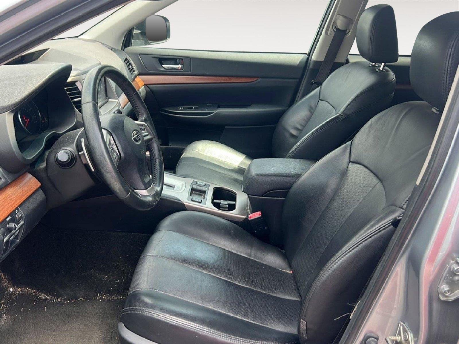 Used 2013 Ice Silver Metallic Subaru 2.5i Limited image 8