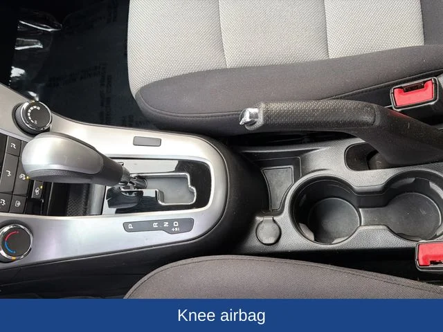 Used 2014 White Chevrolet LS image 24