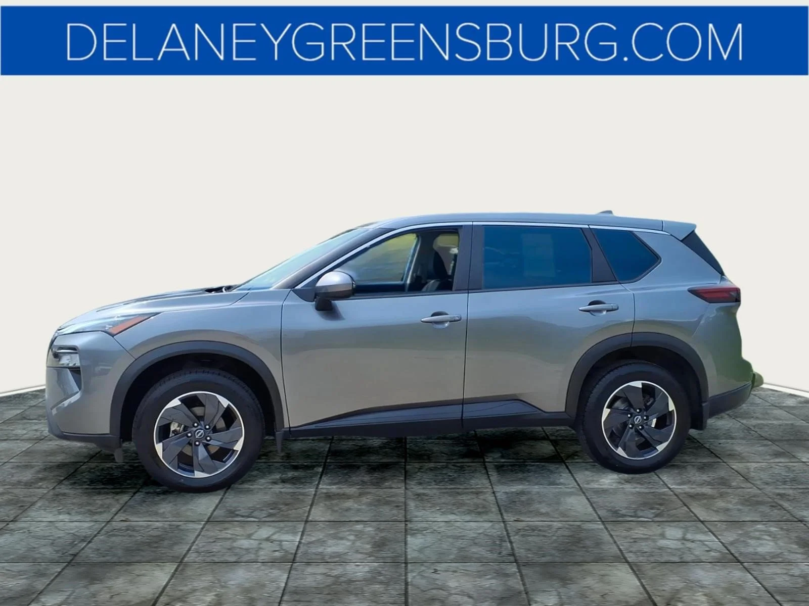 Used 2025 Gun Metallic Kad Nissan SV image 6