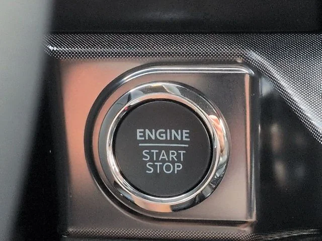 New 2026 Carbonized Gray Metallic Ford Tremor® image 28