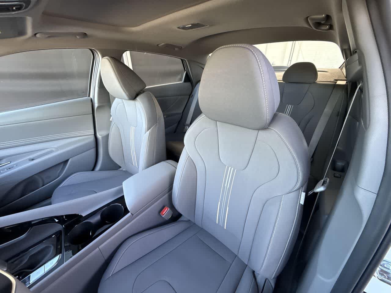New 2026 Serenity White Hyundai SEL Sport Premium image 43