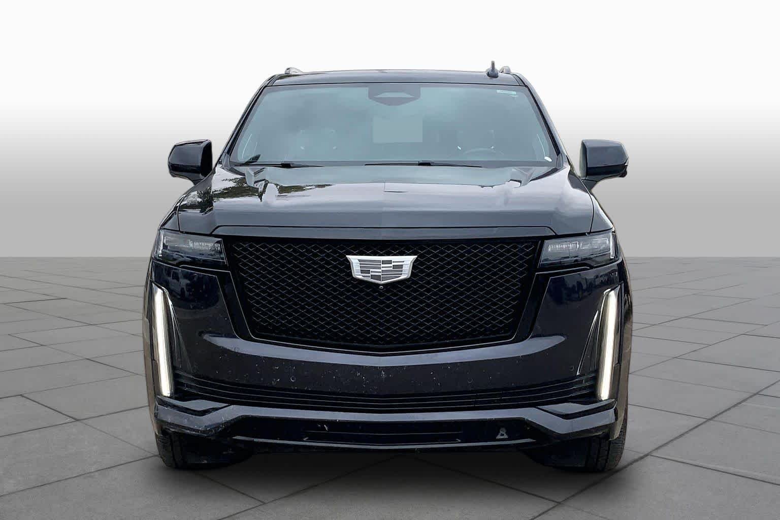 Used 2022 Galactic Gray Metallic Cadillac Sport Platinum image 4