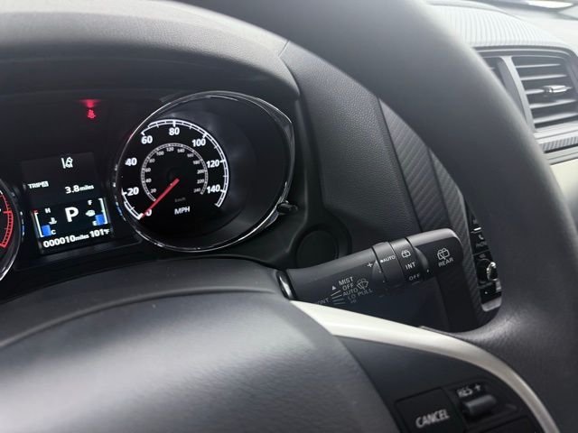 2025 Mitsubishi Outlander Sport ES - Photo 28